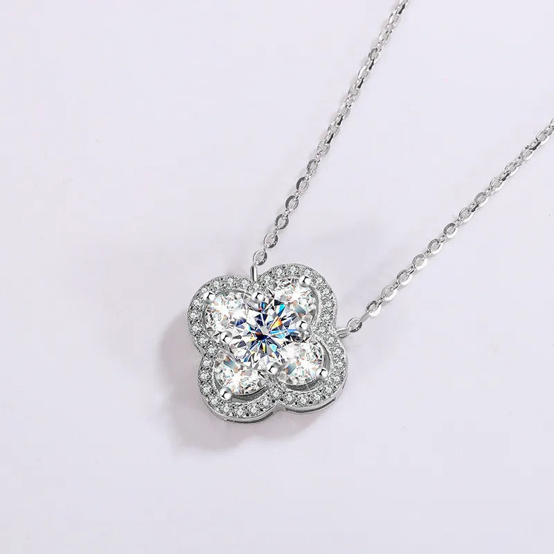 Studded Clover Moissanite Necklace