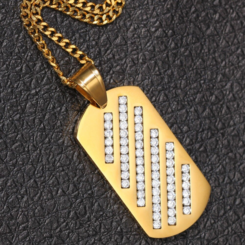 Geometric Pendant Necklace in Twill